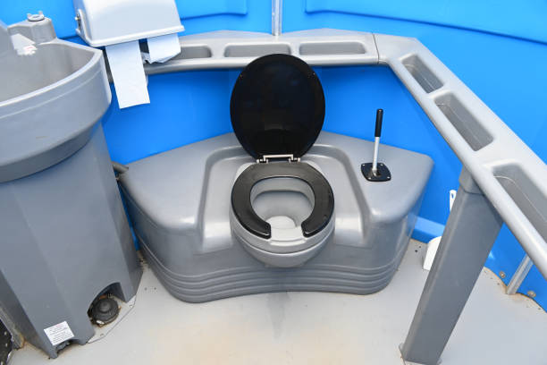 Best Portable bathroom rental  in West Milton, OH